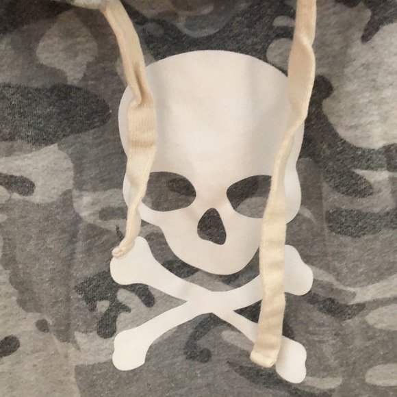 SoulCycle hoodie - Picture 2 of 5